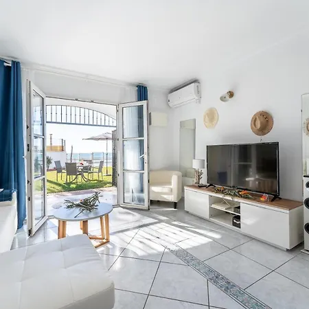 House With Direct Access To Calahonda And Open Sea Views Cs183 Sitio de Calahonda