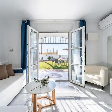 Holiday home House With Direct Access To Calahonda And Open Sea Views Cs183